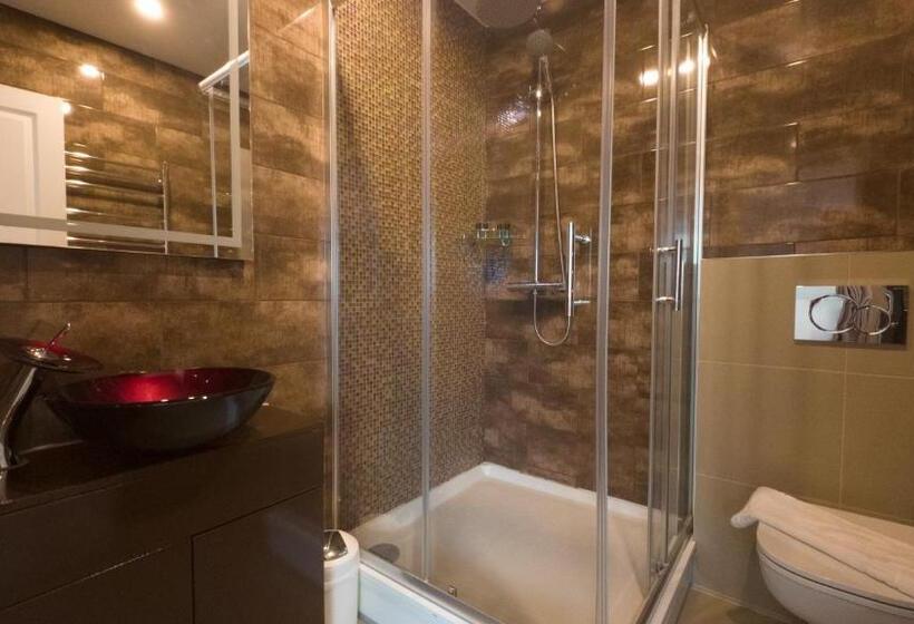 اتاق لوکس با چشم‌انداز دریا, OYO Newquay Beach Hotel