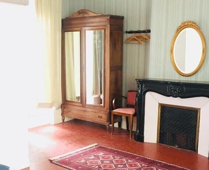 اتاق استاندارد, Les Chambres Des Barques