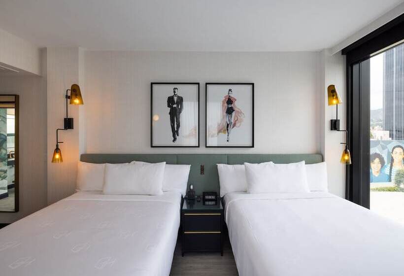 اتاق استاندارد با 2 تخت دوبل, The Godfrey Hotel Hollywood