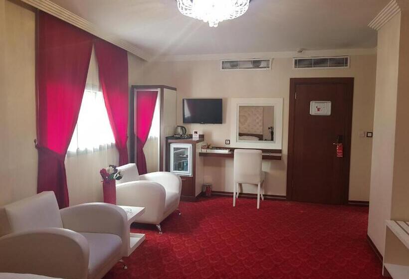 اتاق ساده سه‌ نفره, Ismira Hotel Ankara