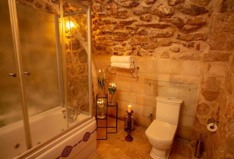 اتاق سوپریور, Selçuklu Konağı