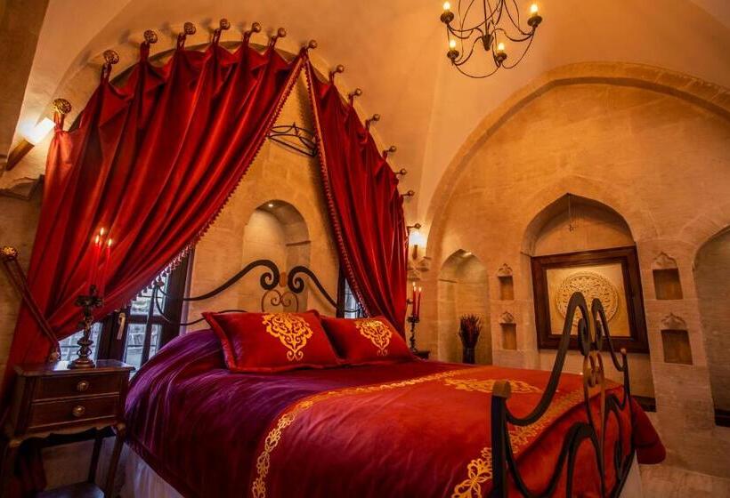 اتاق سوپریور, Selçuklu Konağı