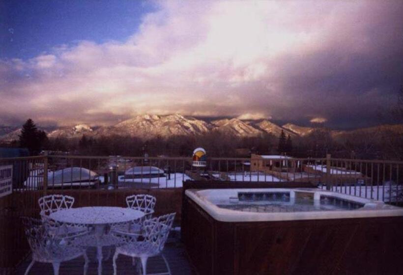 سوئیت با وان آب گرم, La Dona Luz Inn An Historic B&b