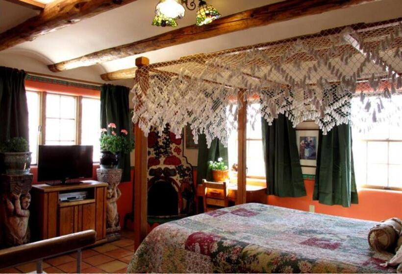 اتاق استاندارد با وان آب گرم, La Dona Luz Inn An Historic B&b