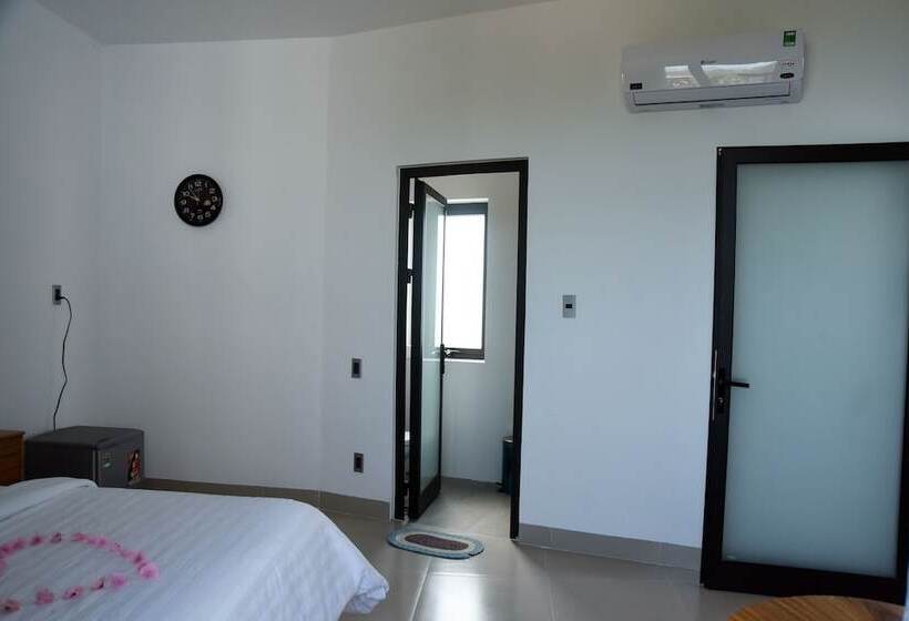 اتاق لوکس چهار تخته, Blue Ocean Homestay