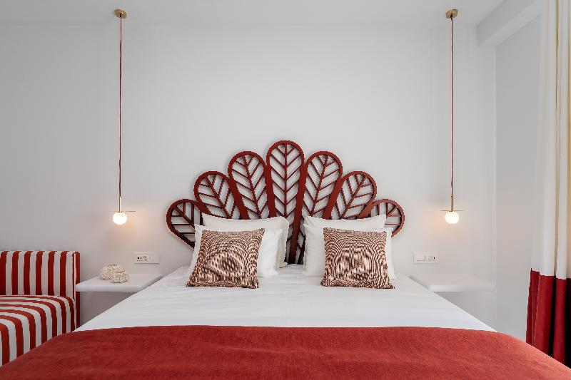 اتاق لوکس چهار تخته, Blue Ocean Homestay