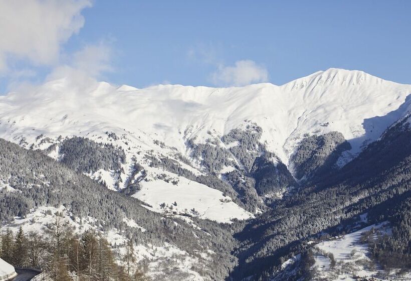 سوییت سوپریور, Ecrin Blanc Resort Courchevel   Aquapark