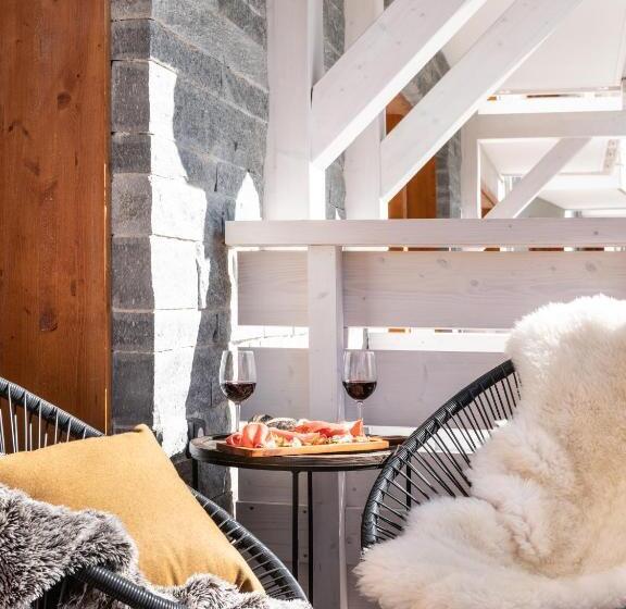 سوییت سوپریور, Ecrin Blanc Resort Courchevel   Aquapark