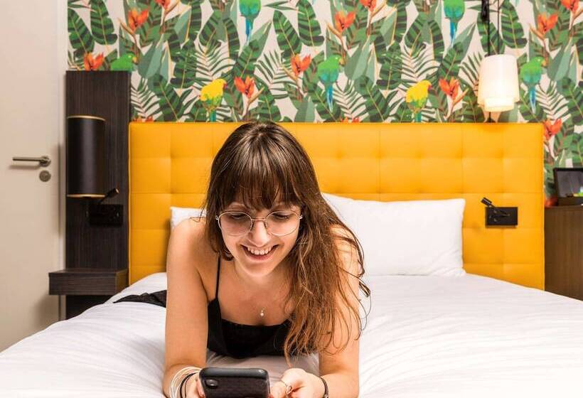 اتاق خانوادگی, Ibis Styles Puteaux Paris La Defense
