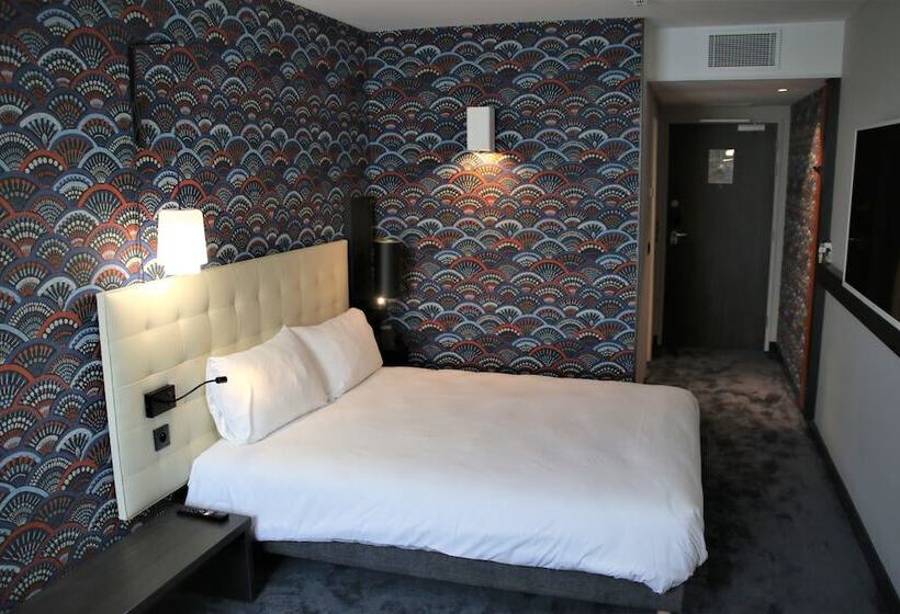 اتاق خانوادگی, Ibis Styles Puteaux Paris La Defense