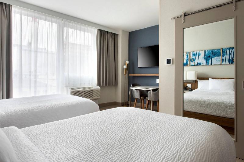 استودیوی استاندارد با تخت دو نفره بزرگ, Towneplace Suites By Marriott New York Long Island City
