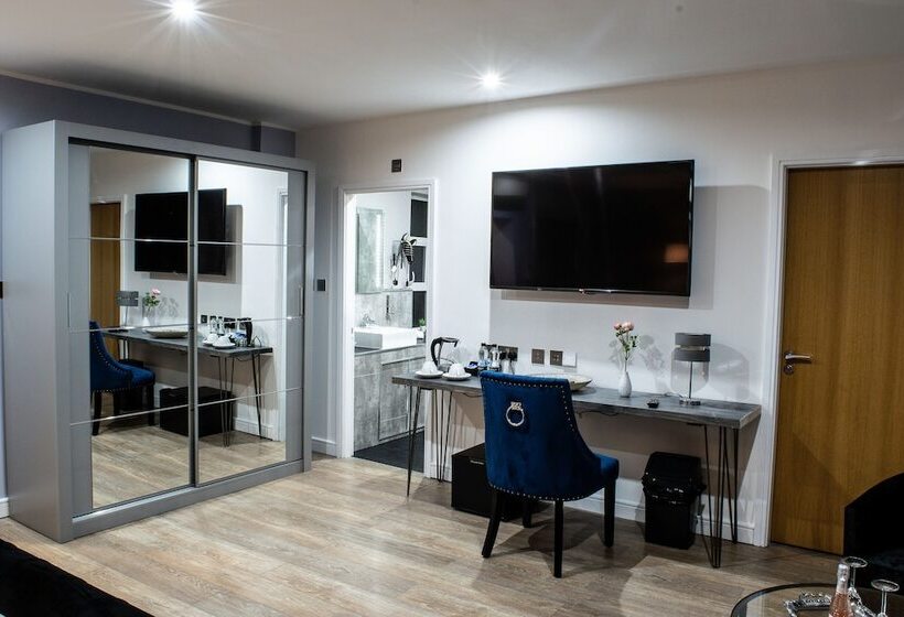 اتاق لوکس, Villare Leicester City Centre