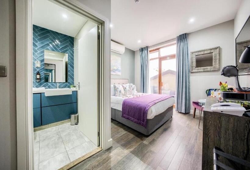 اتاق اجرایی, Villare Leicester City Centre