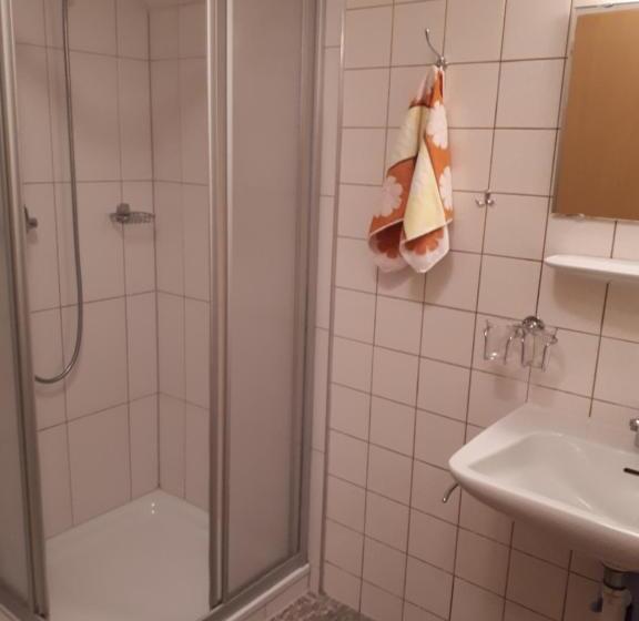 Economy Single Room, Gästehaus St. Ursula