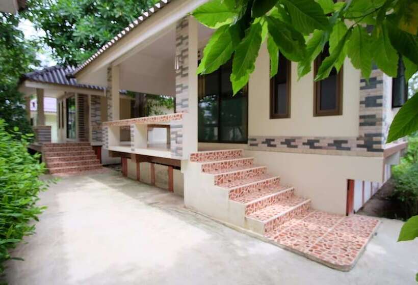 ویلای لوکس 1 خوابه, Khumphyazaw Resort