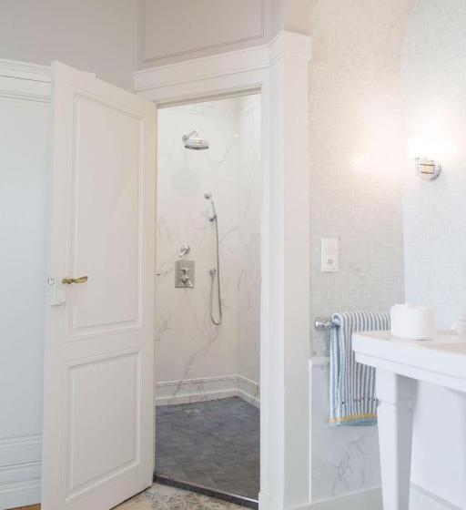 Suite with Terrace, Maison Cuevas