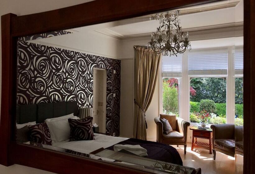 اتاق سوپریور, Dene House Guest House