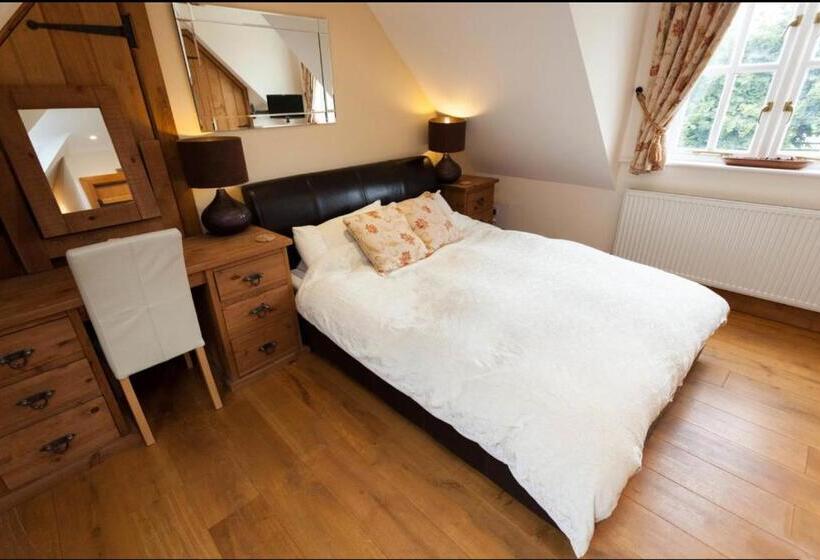 اتاق استاندارد با تخت بزرگ, Hanger Down House Bed And Breakfast
