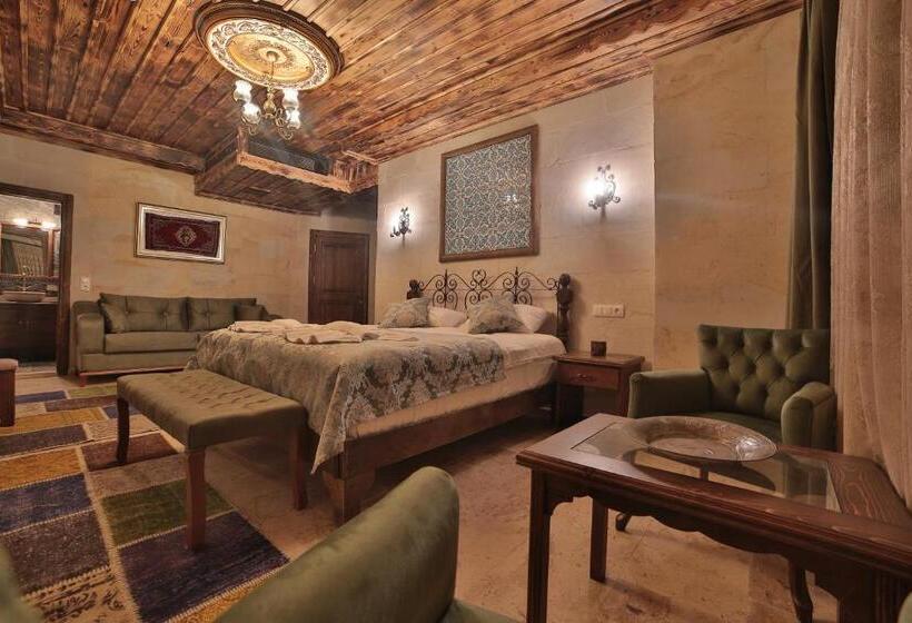 اتاق لوکس با تخت بزرگ, Caravanserai Inn