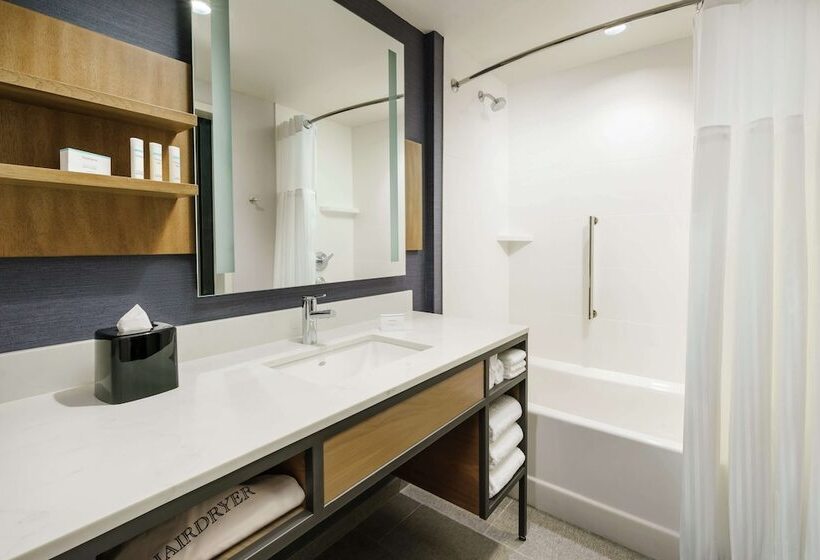 اتاق استاندارد با تخت دوبل برای معلولان, Hilton Garden Inn Sunnyvale