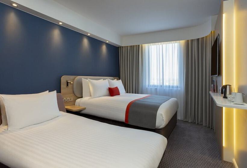 اتاق استاندارد, Holiday Inn Express   Barrow In Furness & South Lakes, An Ihg