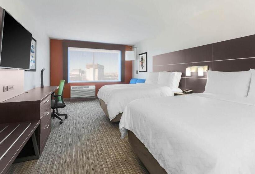 اتاق استاندارد برای معلولان, Holiday Inn Express & Suites Chicago O Hare Airport, An Ihg