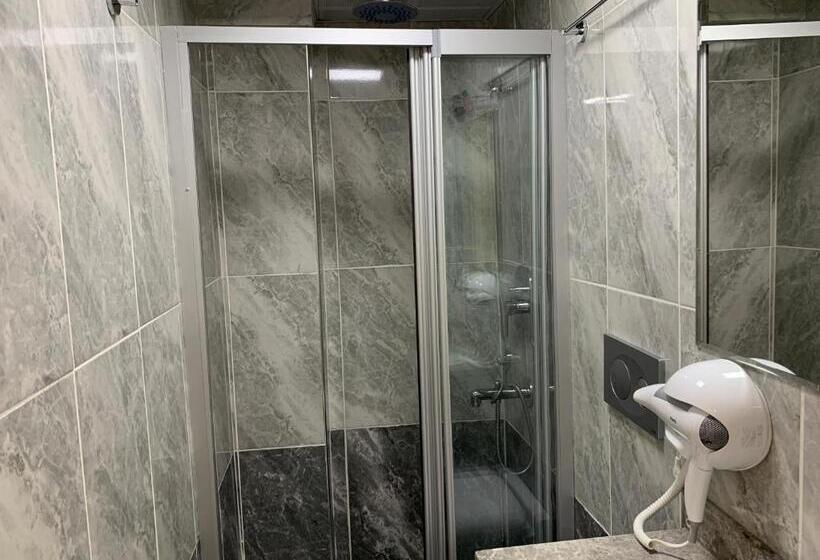اتاق کلاسیک چهارنفره, Taksim Diamond