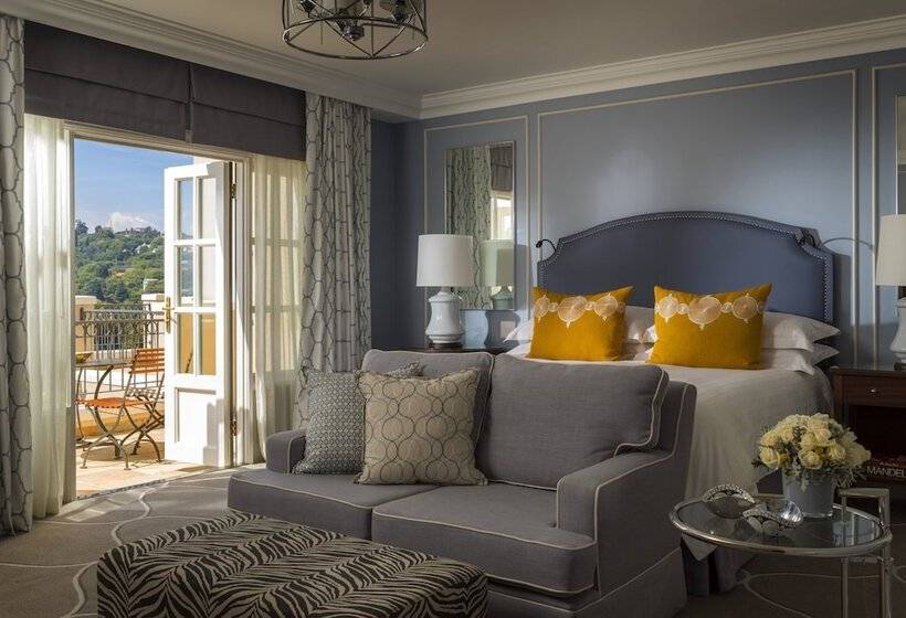 اتاق پریمیوم با چشم‌انداز باغ, Four Seasons Hotel The Westcliff
