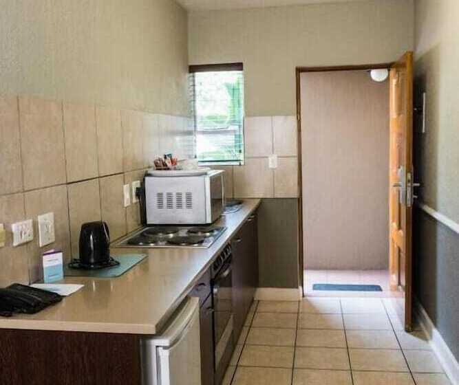 اتاق سوپریور, Mercure Hotel Nelspruit