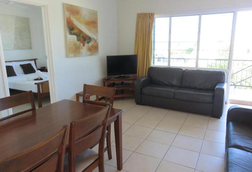 آپارتمان اقتصادی دو خوابه, Airlie Beach Apartments
