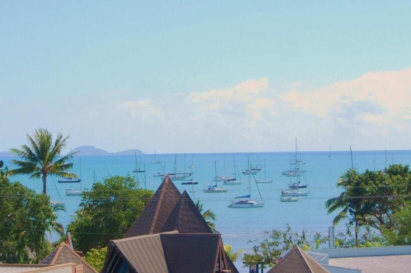 آپارتمان اقتصادی دو خوابه, Airlie Beach Apartments