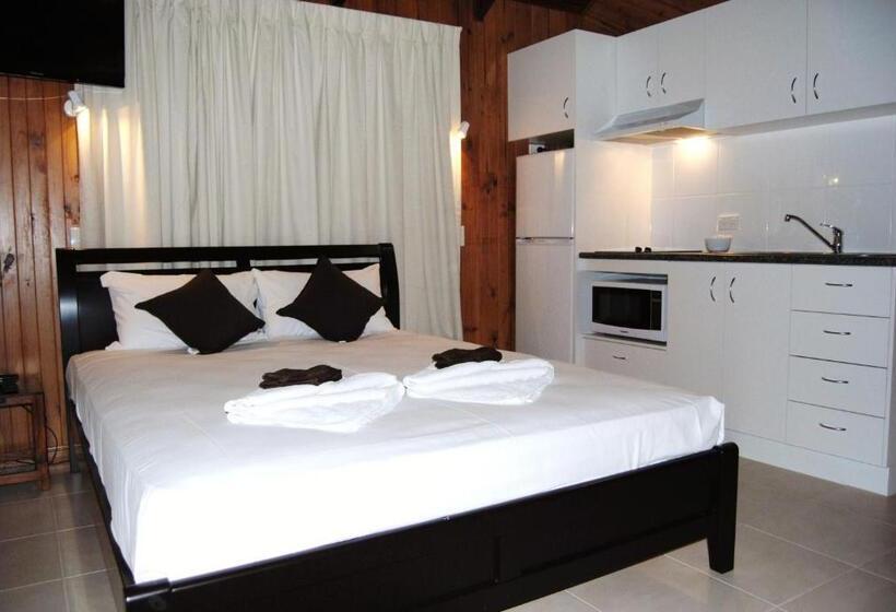 استودیوی استاندارد, Airlie Beach Apartments