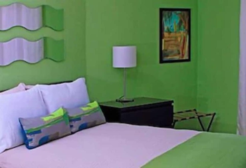 سوییت, Exuma Beach Resort