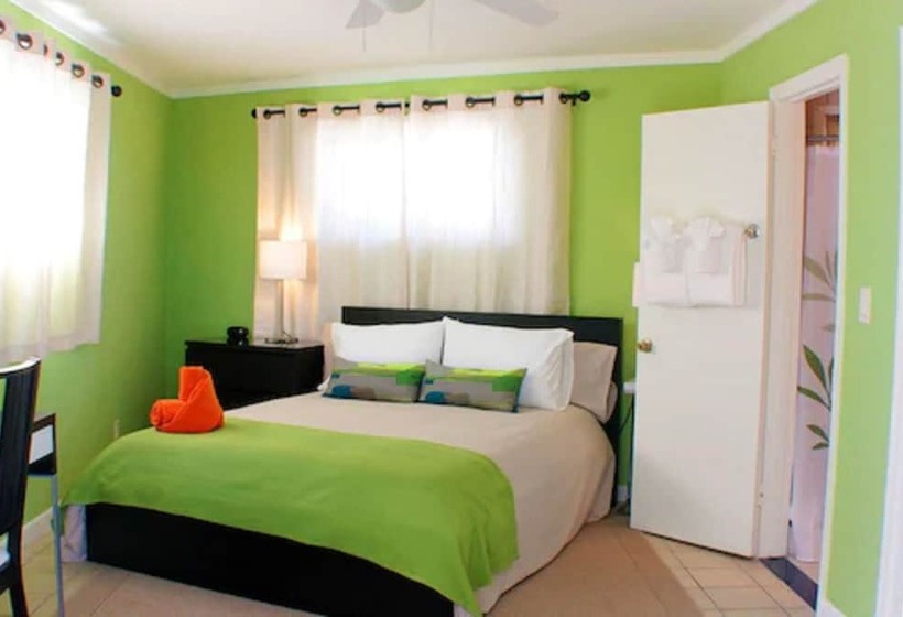 سوییت, Exuma Beach Resort