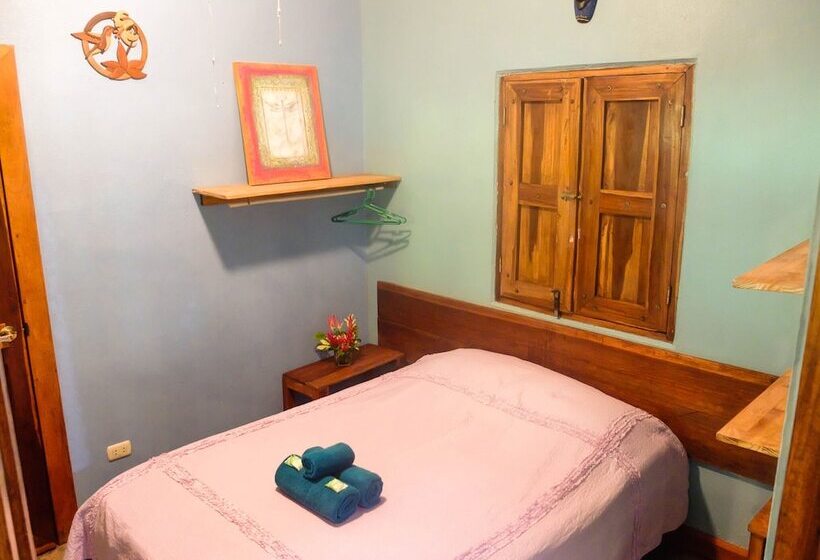 اتاق اکونومی, Casa Moabi