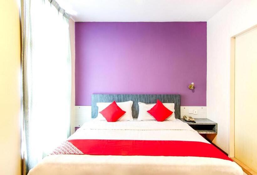 اتاق لوکس با تخت بزرگ, Esplanade By Oyo Rooms