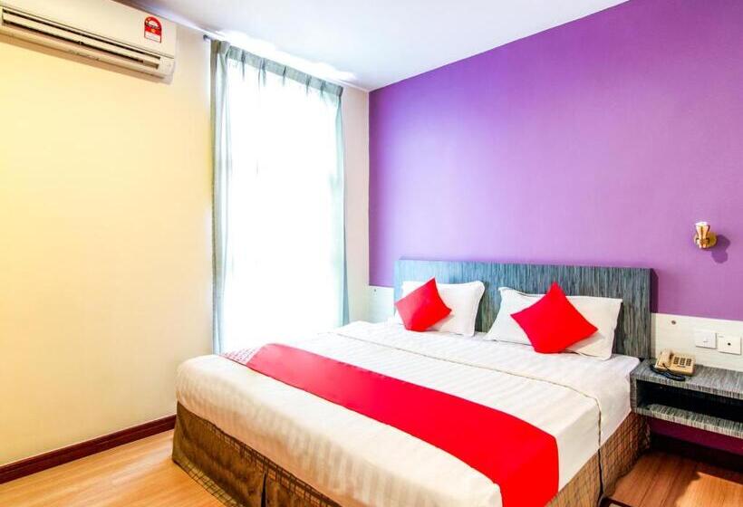 اتاق لوکس با تخت بزرگ, Esplanade By Oyo Rooms