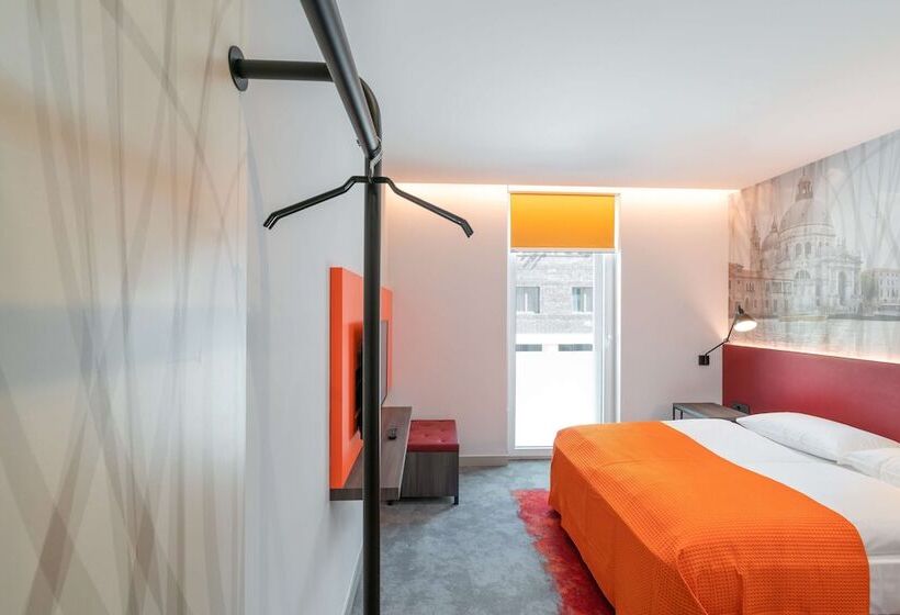 اتاق استاندارد, Campanile Venice Mestre