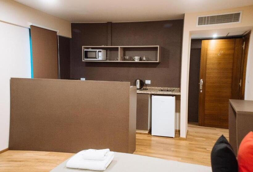 اتاق لوکس چهار تخته, Apart Hotel Quijote By Dot Suites