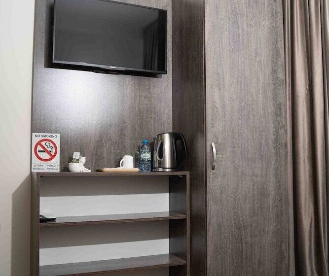 اتاق استاندارد یک نفره, Median Hotel, City Center Yerevan