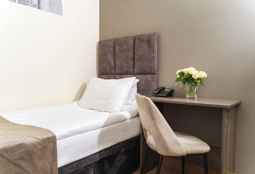 اتاق استاندارد یک نفره, Median Hotel, City Center Yerevan