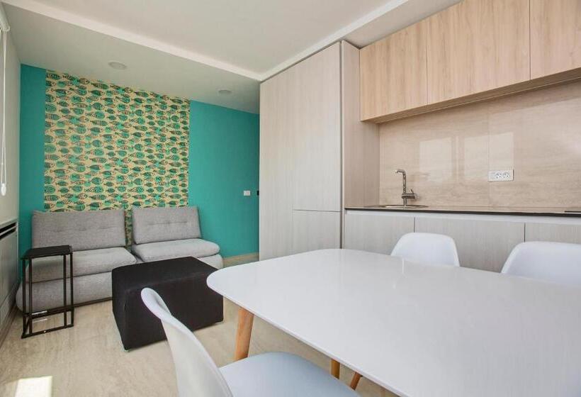 آپارتمان 1 خوابه همکف, Magic Stone Apartments