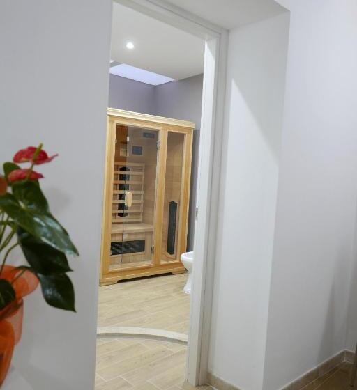 سوییت, Opera Boutique Rooms