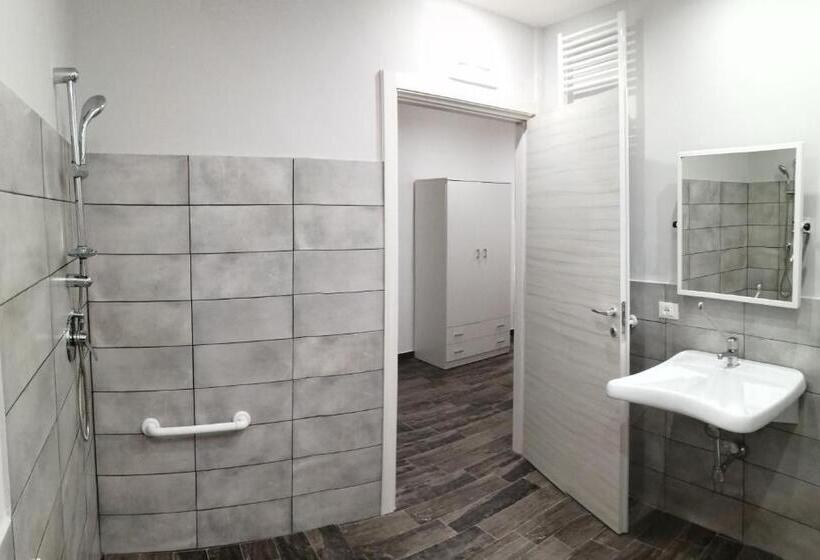 سوییت جونیور, Opera Boutique Rooms