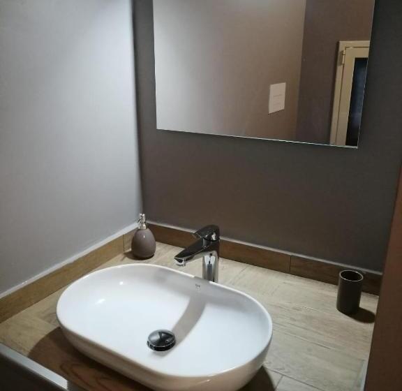 اتاق استاندارد با بالکن, Opera Boutique Rooms