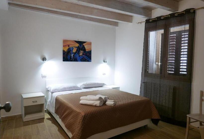 اتاق استاندارد, Opera Boutique Rooms