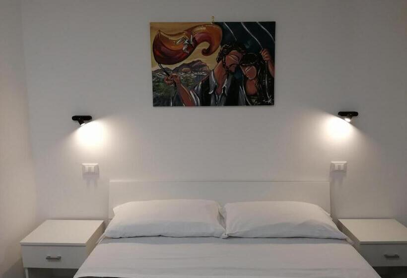سوییت جونیور, Opera Boutique Rooms