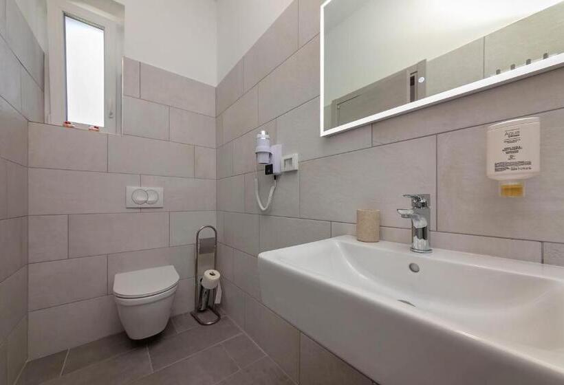 اتاق سوپریور با چشم‌انداز باغ, La Preziosa Rooms