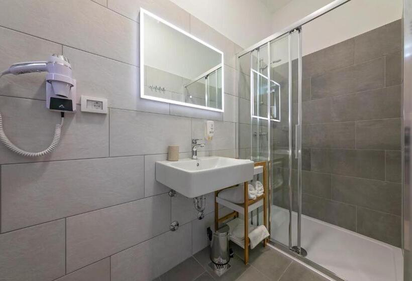 اتاق سوپریور با چشم‌انداز باغ, La Preziosa Rooms