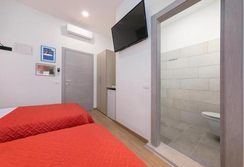 اتاق سوپریور با چشم‌انداز باغ, La Preziosa Rooms